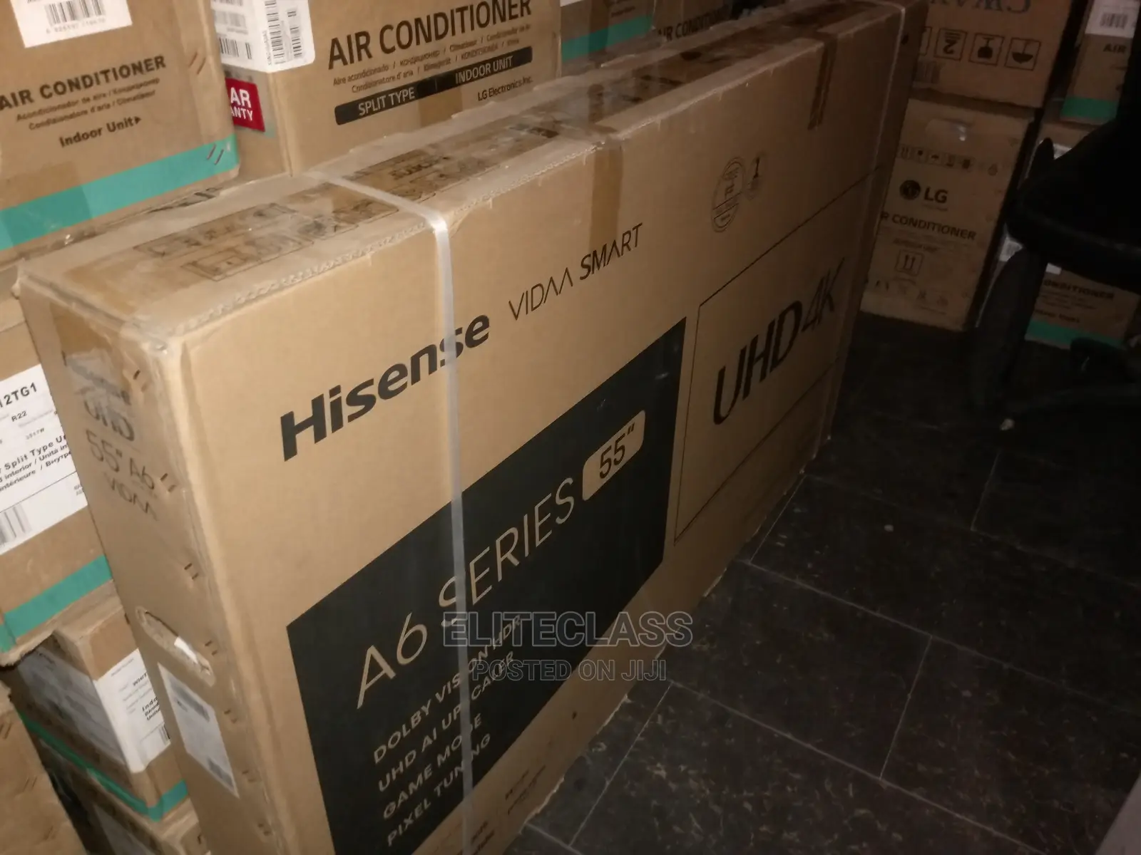 55'' Hisense Smart TV With Remote Control