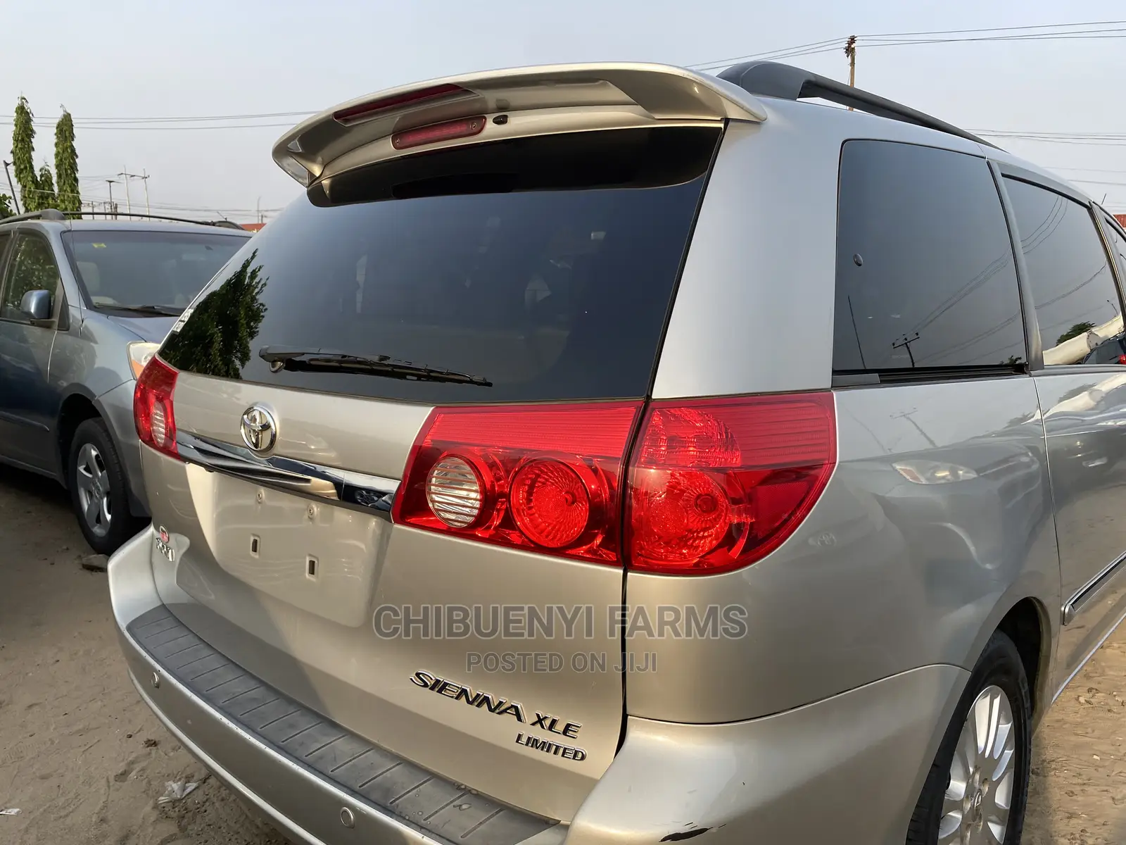 Toyota Sienna 2008 Gold