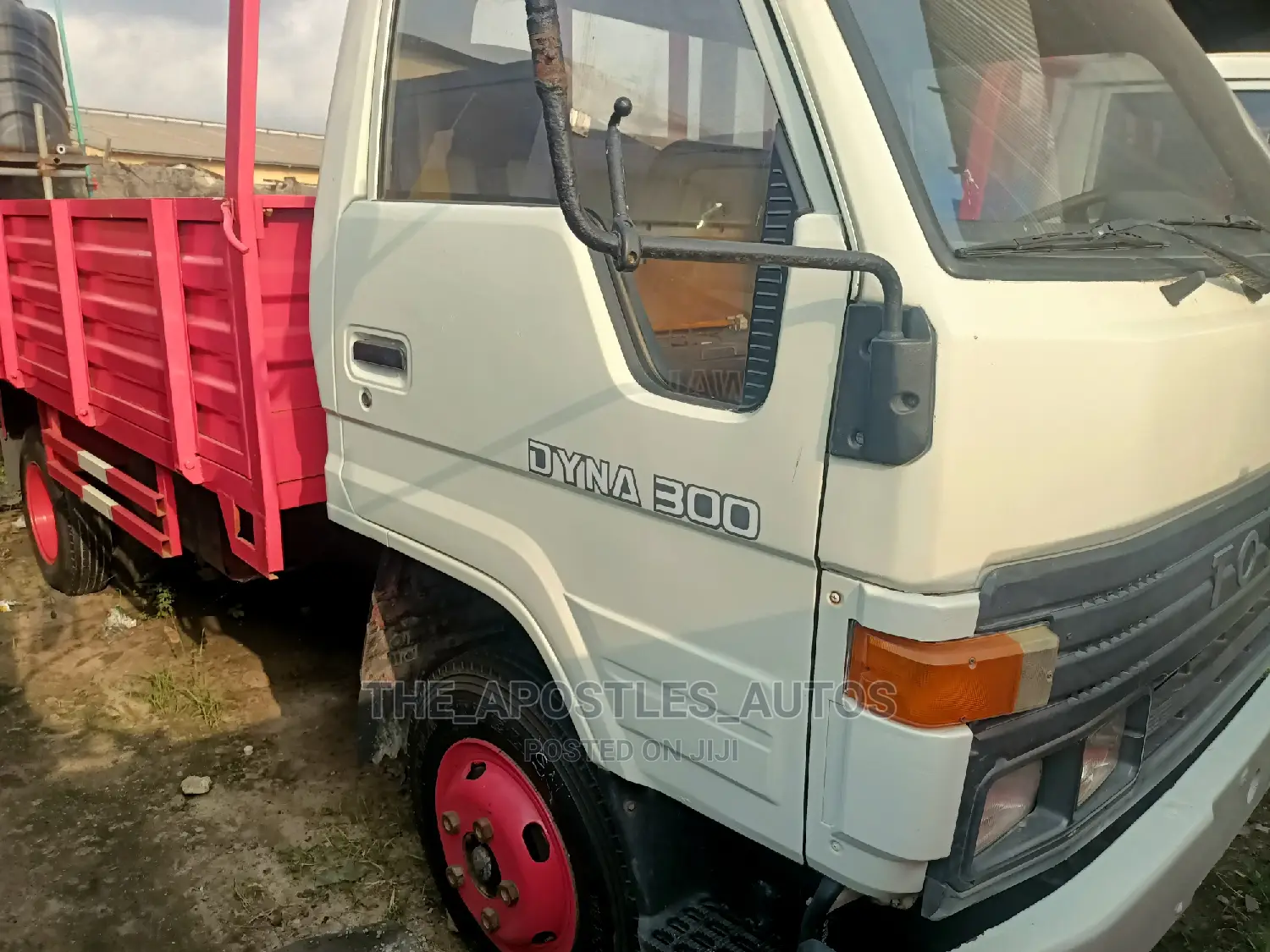 Toyota Dyna 300 (Truck) White