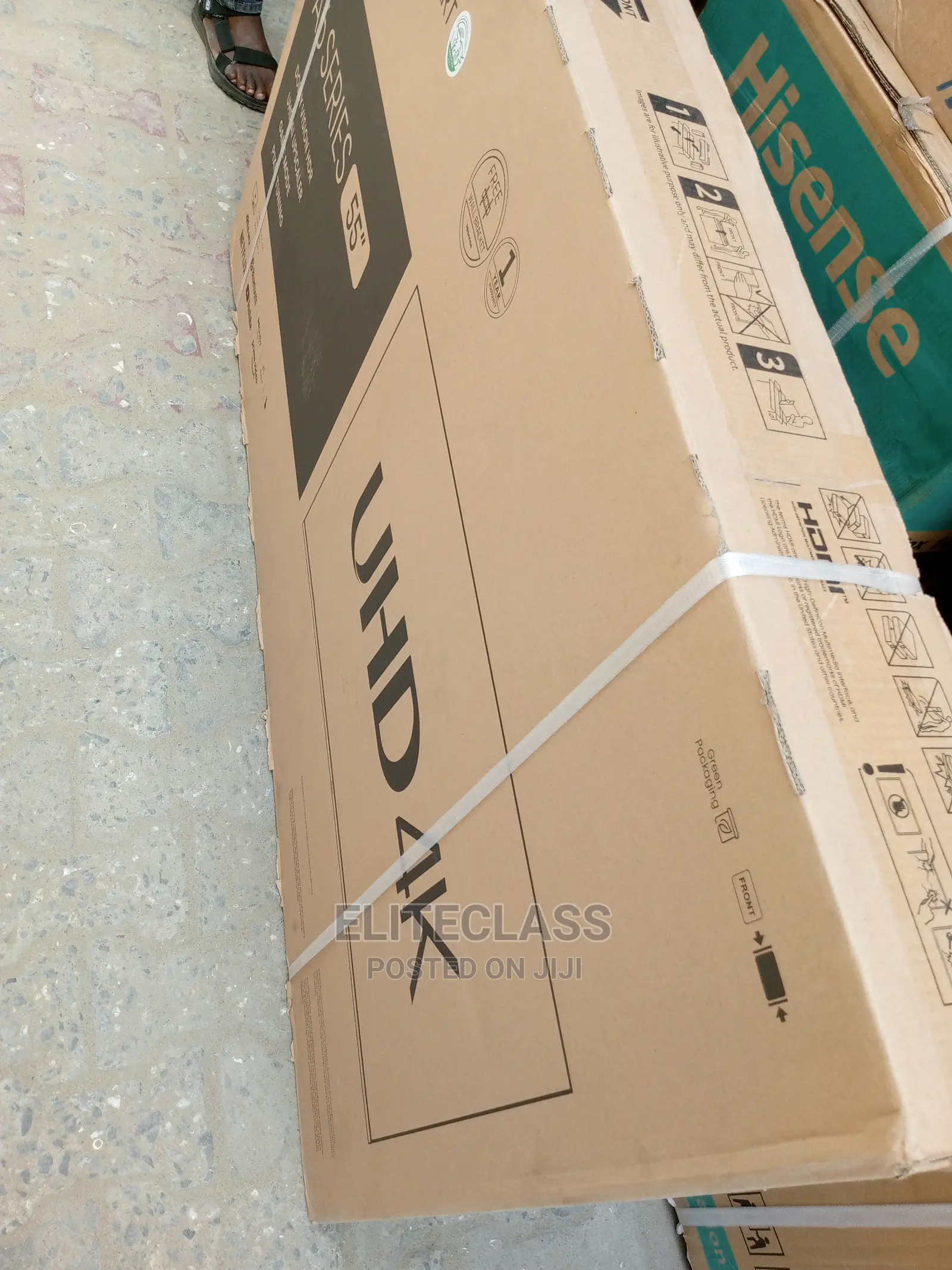 55-Inch Hisense - Smart TV