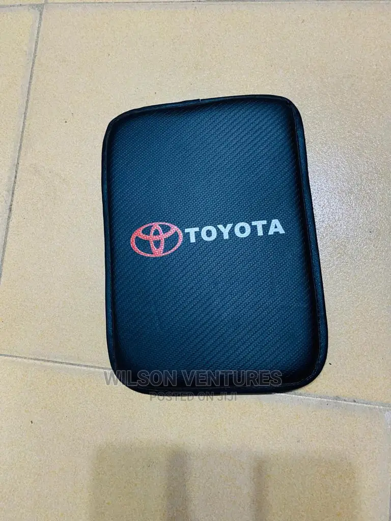 Costumize Universal Toyota Armrest- Black