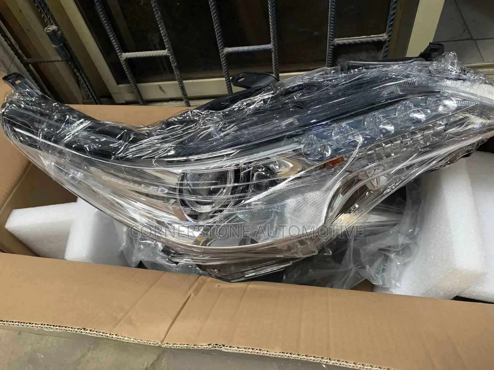 Head Lamp Fortuner 2019