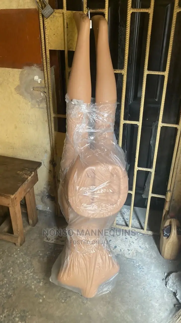 Regular Display Female Armless Mannequin