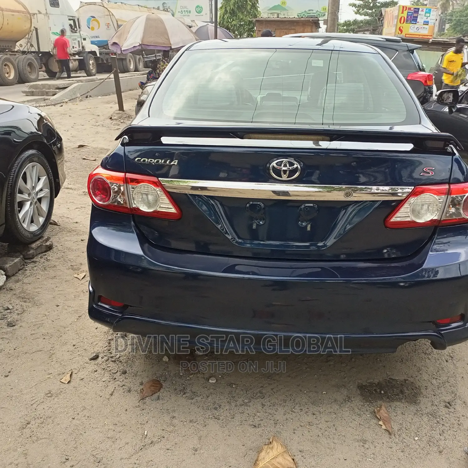 Toyota Corolla S 5-Speed 2013 Blue