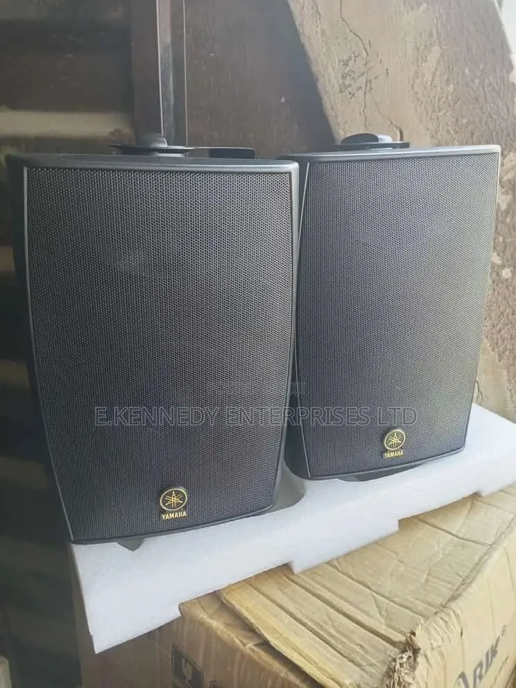 Yamaha Professional Portable Wall Hanging Speaker