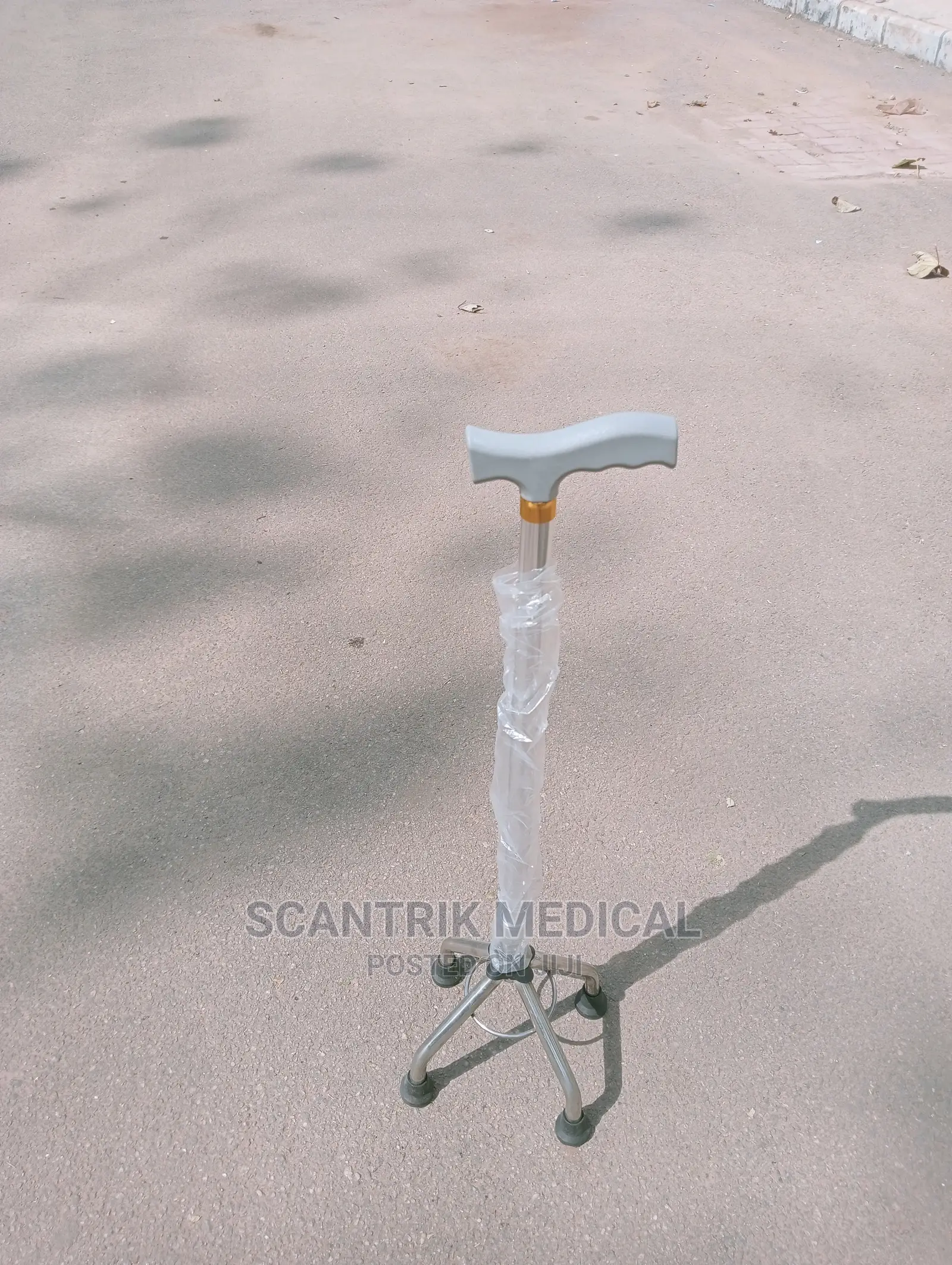 Hospital Quadripod Stand - 4leg Walking Stick