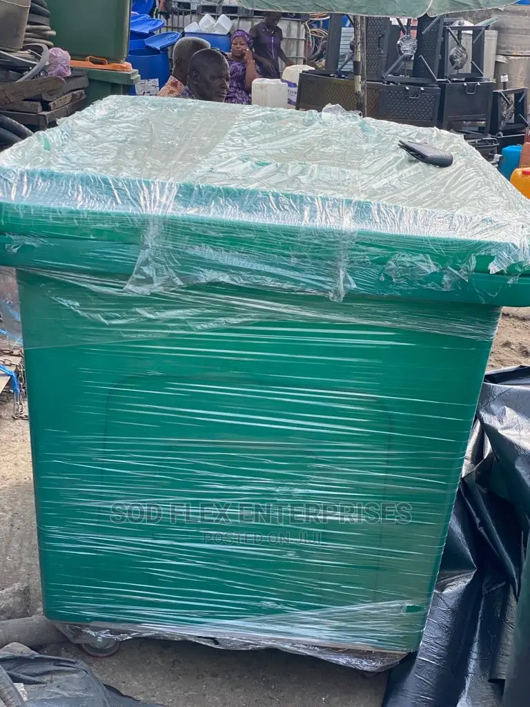 1100 Liters Strong Waste Bin