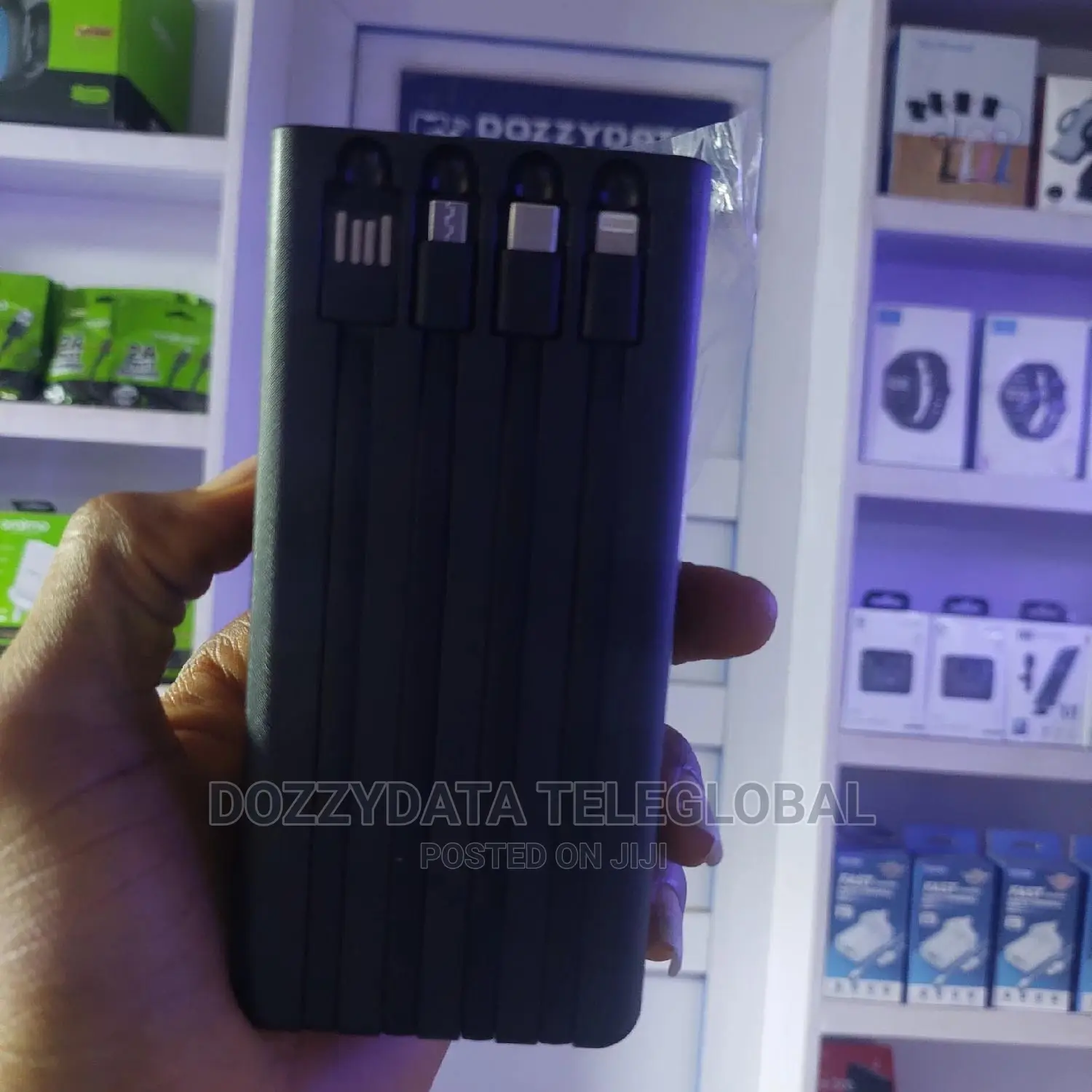 MARKATU 4 in 1 Cable 30,000mah Powerbank