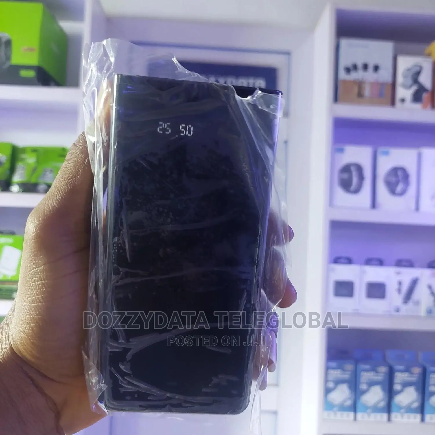 MARKATU 4 in 1 Cable 30,000mah Powerbank