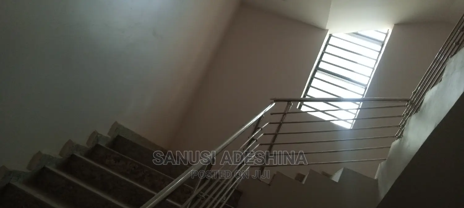 5bdrm Duplex in Katampe Extension By for sale