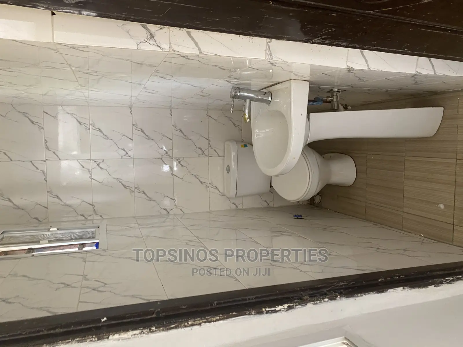 1bdrm Block of Flats in Dawaki for rent