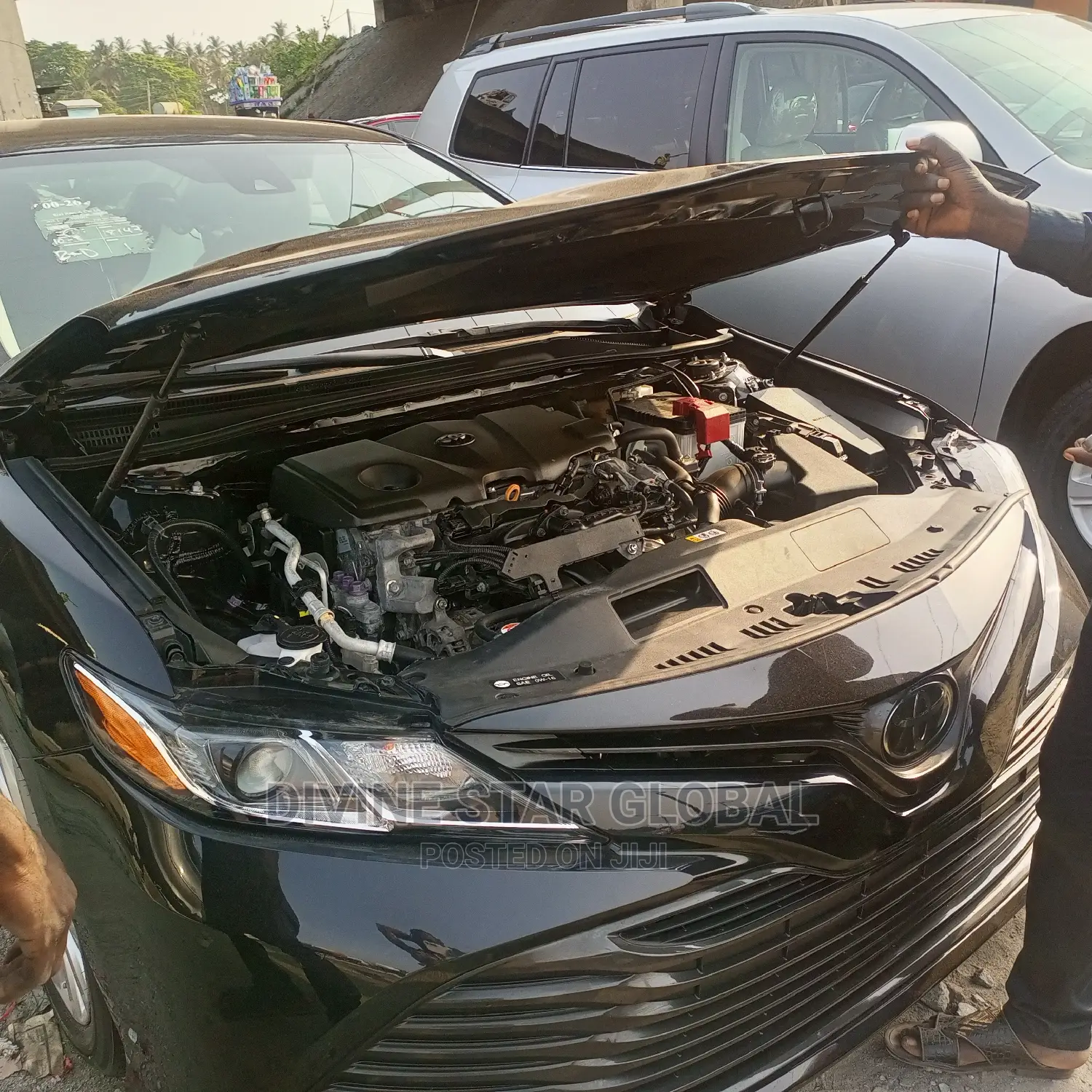 Toyota Camry LE (2.5L 4cyl 8A) 2019 Black