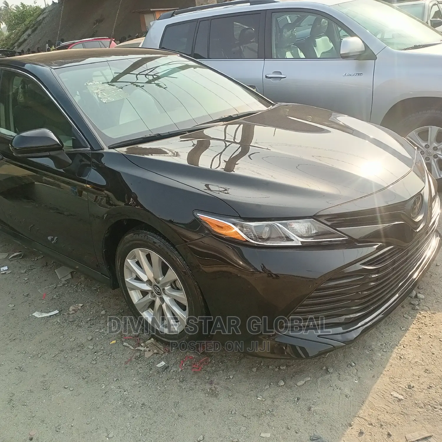 Toyota Camry LE (2.5L 4cyl 8A) 2019 Black