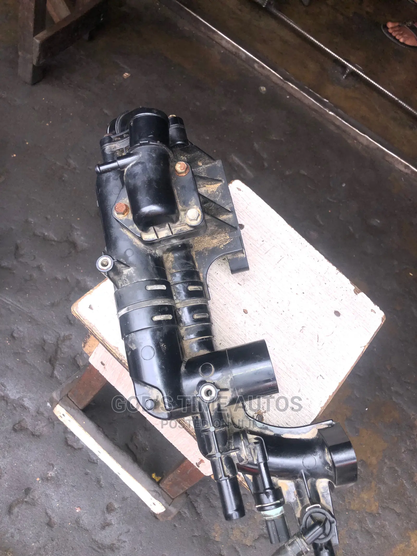 Hyundai Santafee Water Channel V6