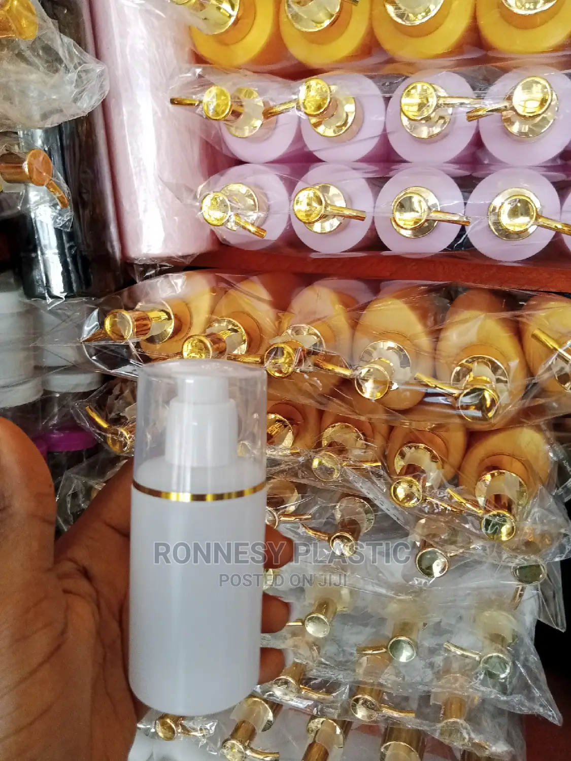 Quality 100ml Plastic Bottles Pump Cap