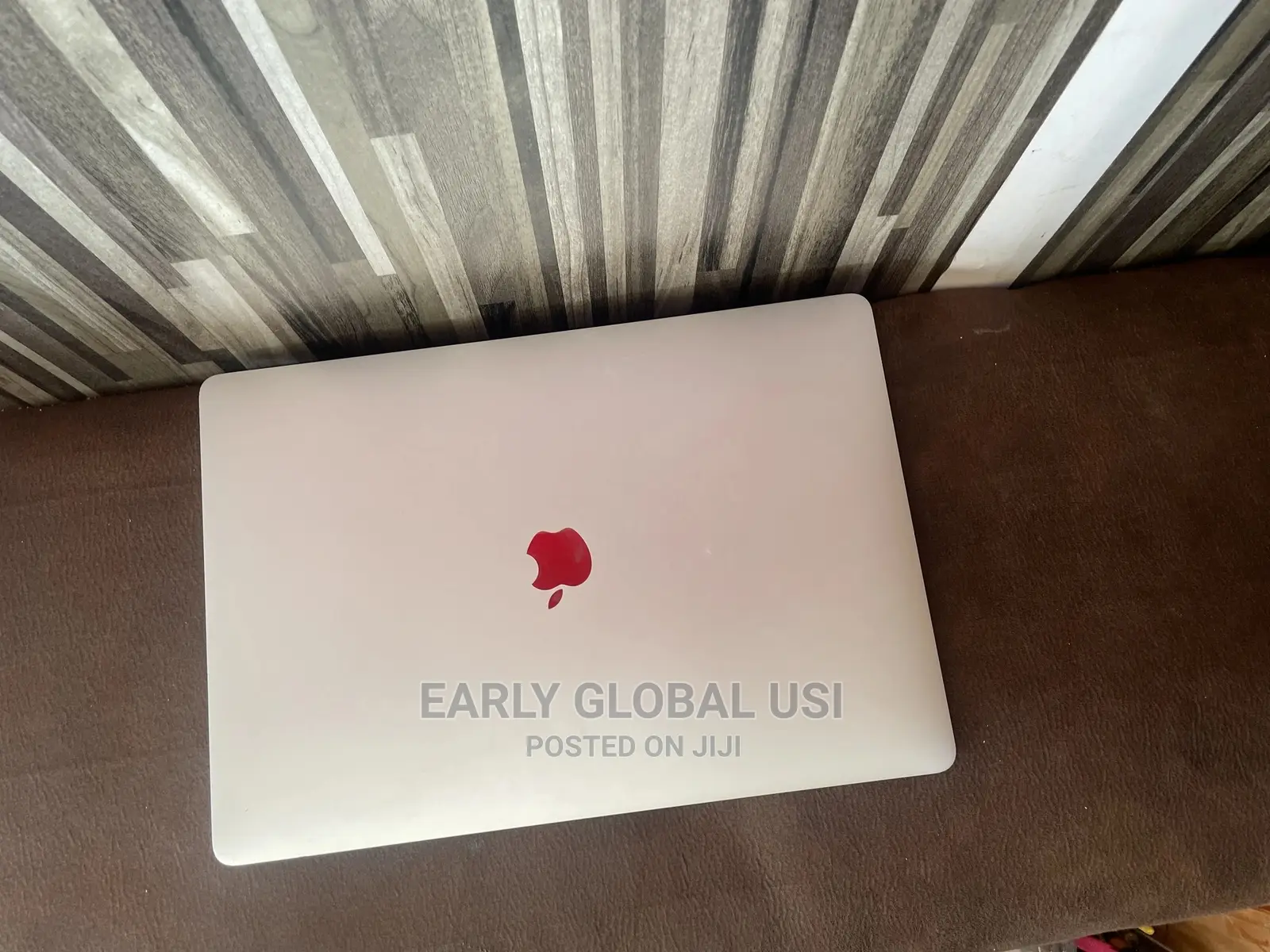 Laptop Apple MacBook Pro 2019 16GB Intel Core I7 SSD 512GB