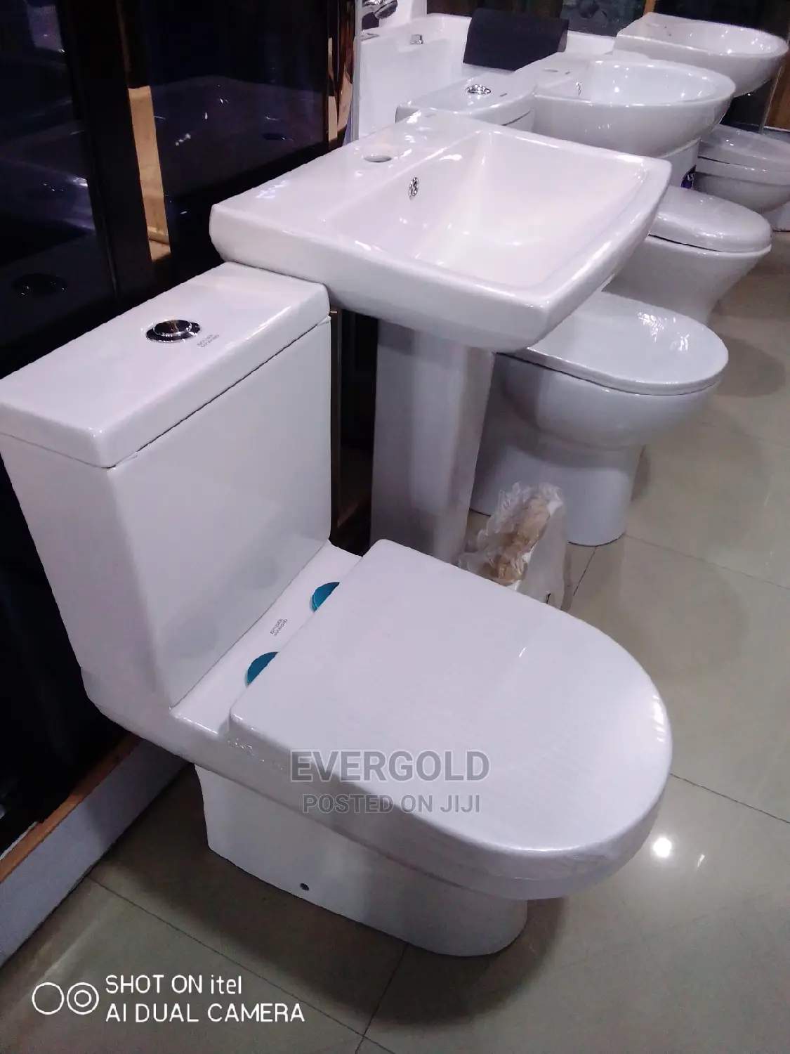 Nigeria Quality Water Closet Available