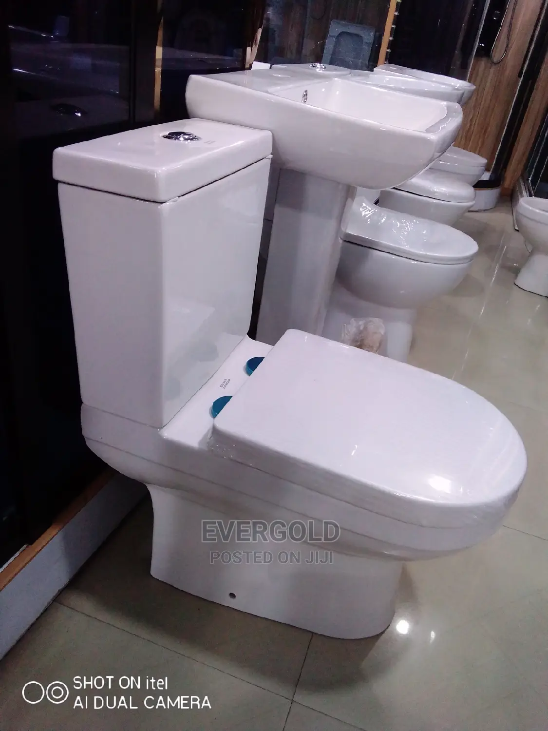 Nigeria Quality Water Closet Available