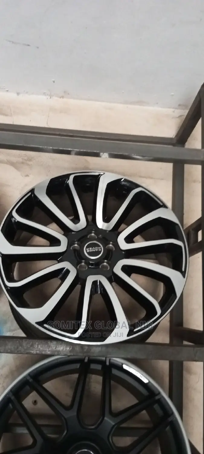 22 Alloyed Rim Range Rover Sport!