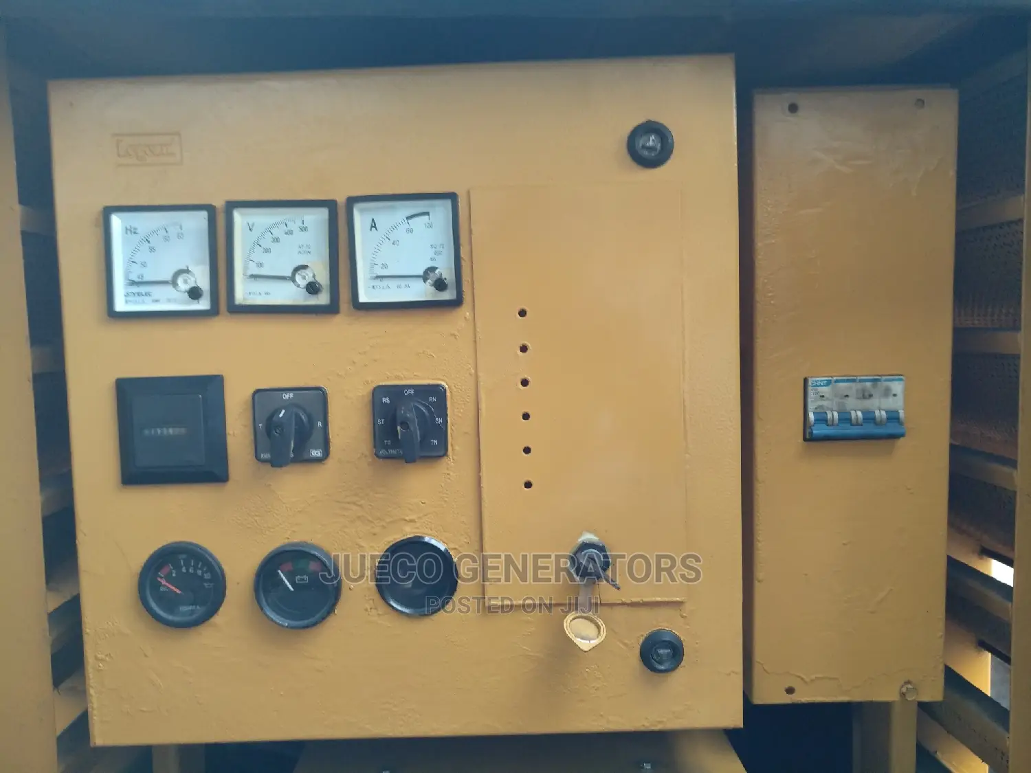 30kva Mantrac Local Soundproof Generator for Sale.
