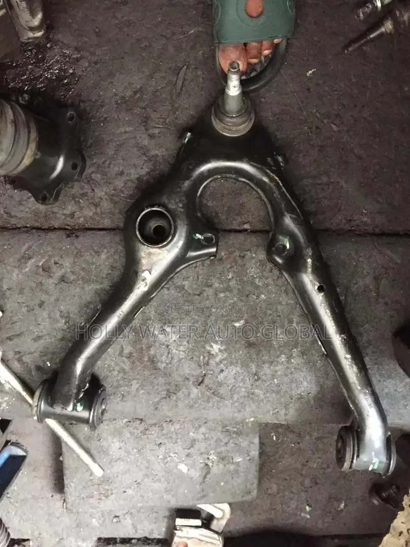 Front Lower Control Arm for Cadillac Escaledi 2015 2018