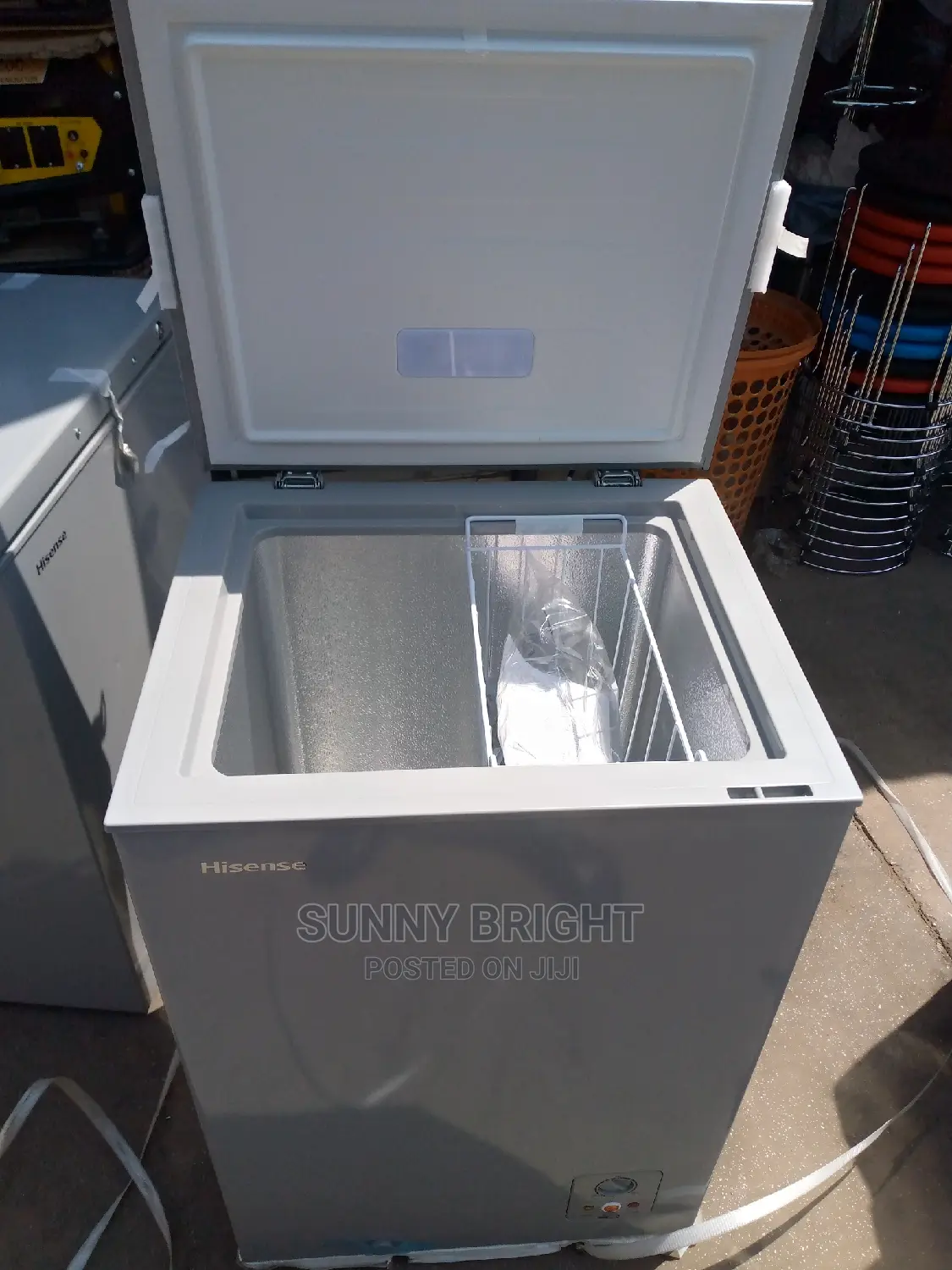 Hisense Freezer 100lites