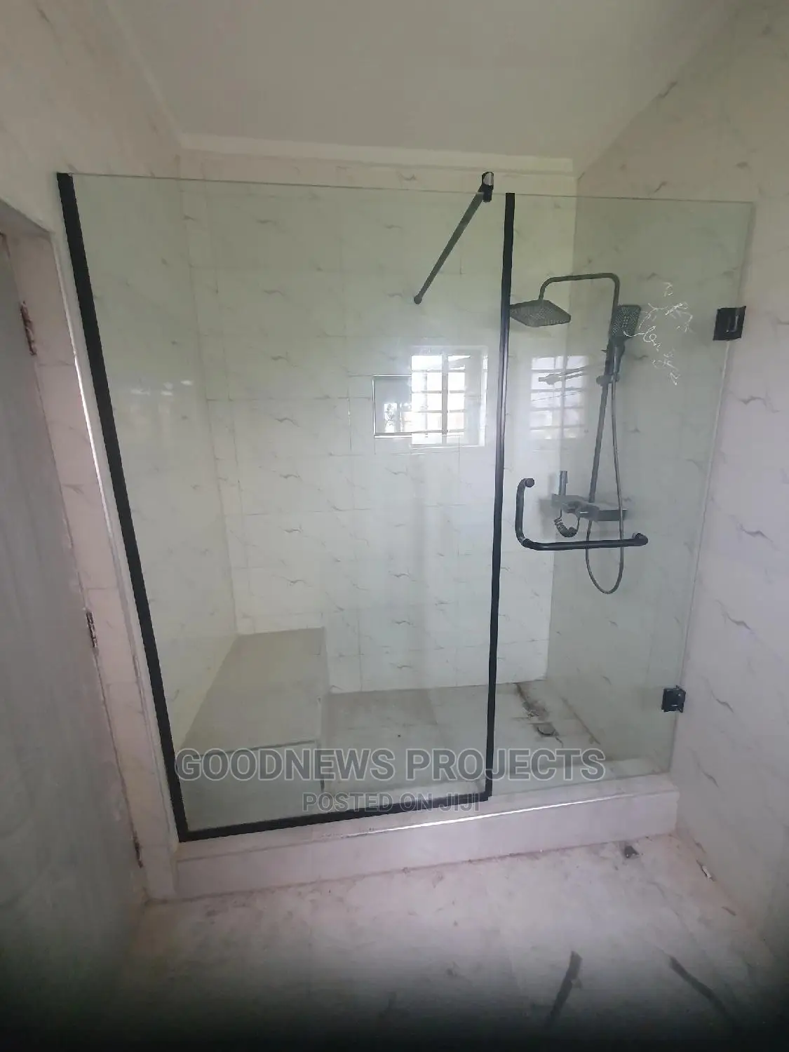 Master Frameless Shower Glass