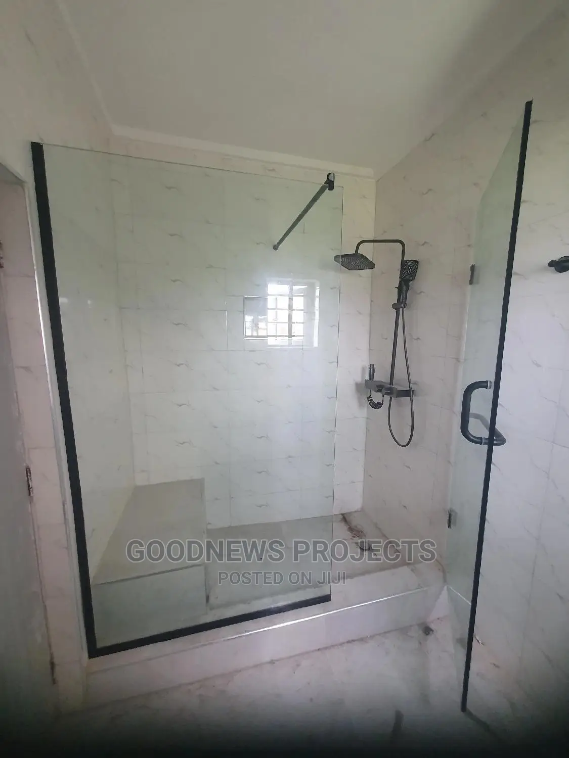 Master Frameless Shower Glass