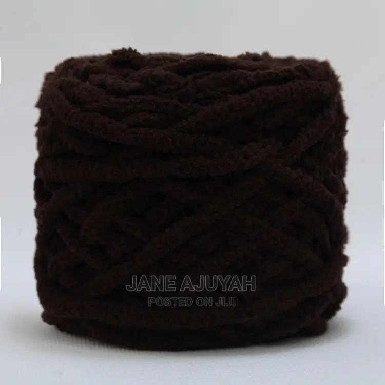 100g Chunky Yarns for Knitting and Crocheting