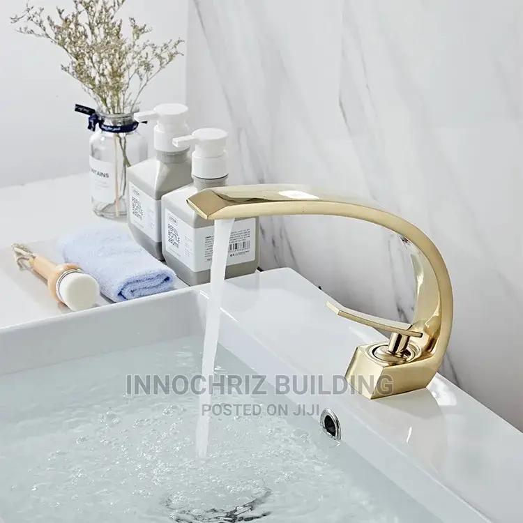 Gold Curvy Mixer Tap