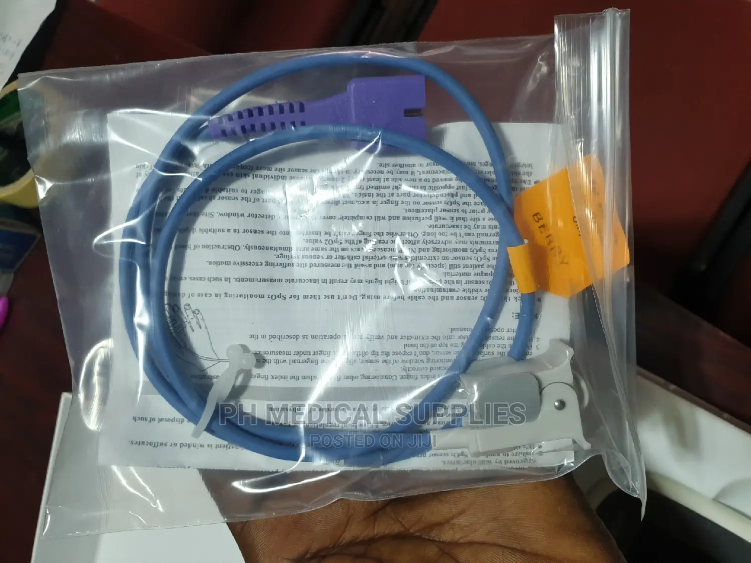 Handheld Pulse Oximeter With Neonate, Pediatric &Adult Probe