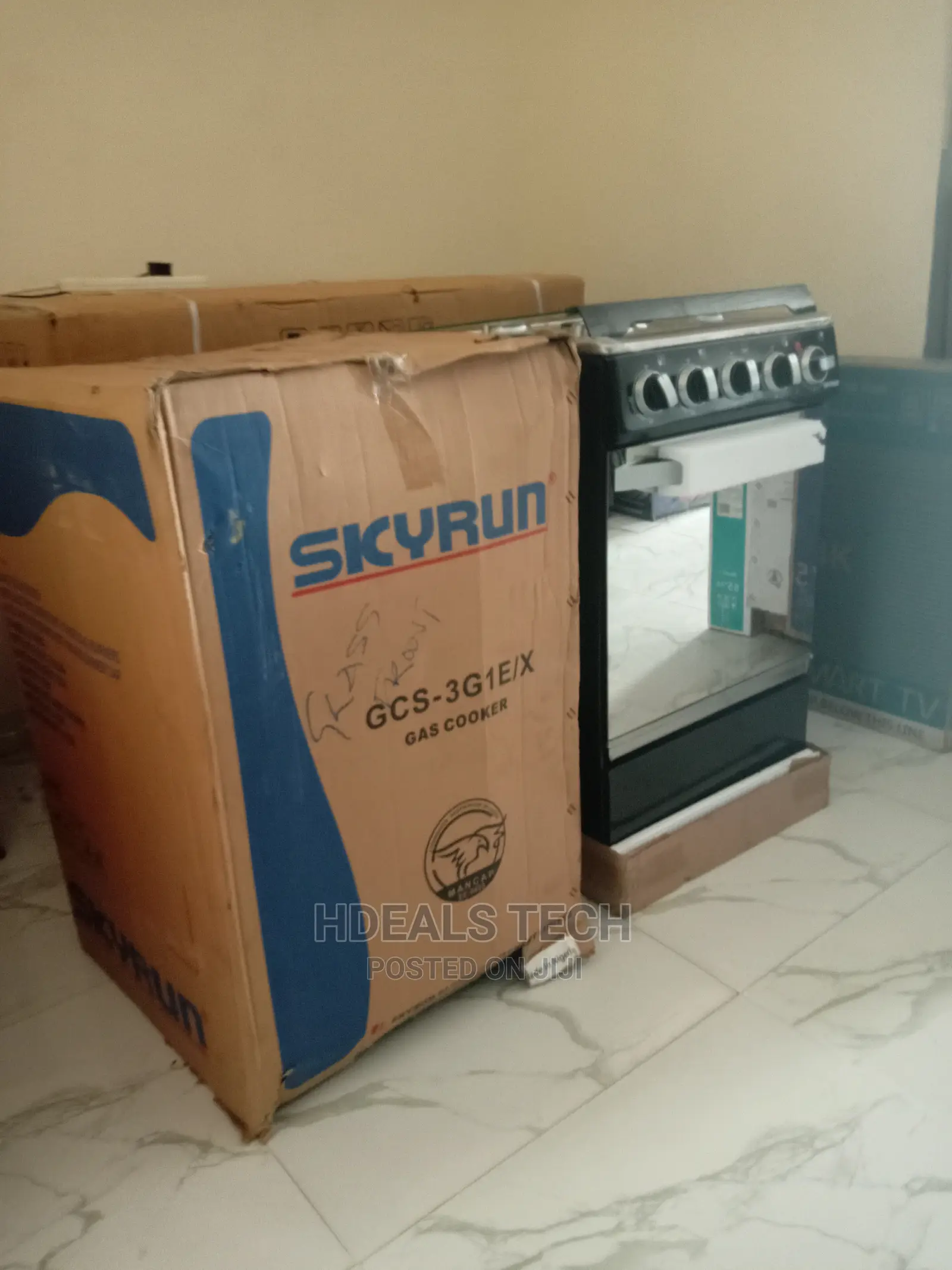 Quality Skyrun Eletric/Gas Cooker (50x20mm).