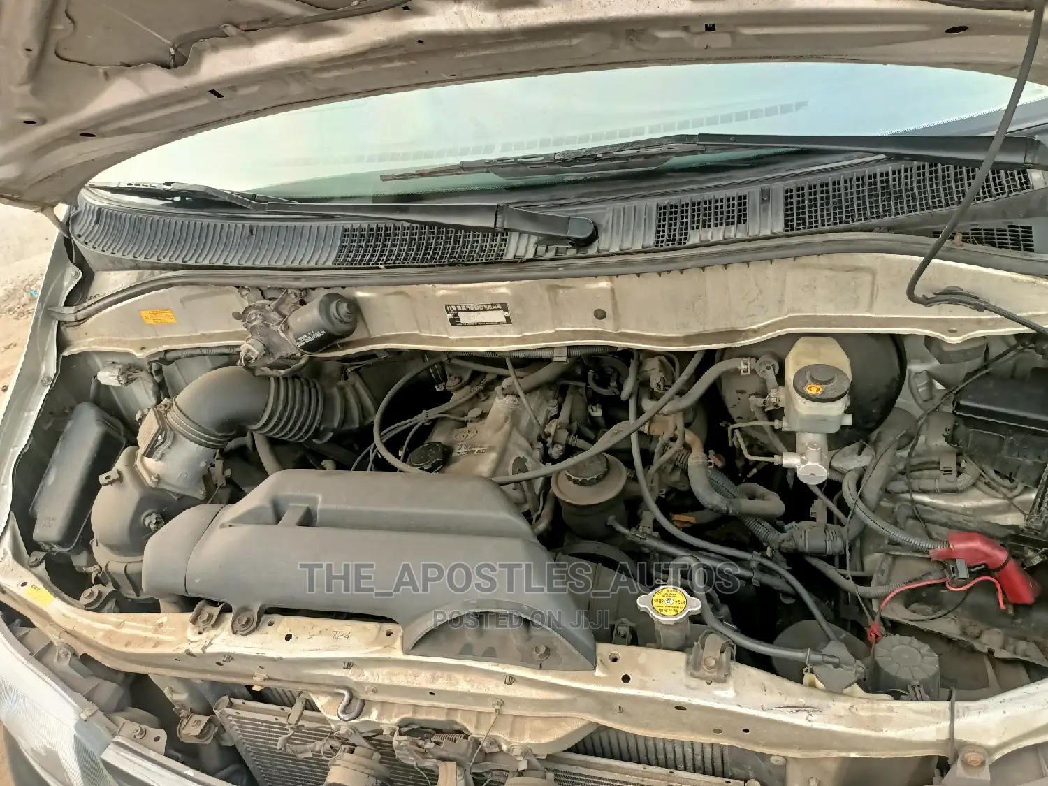 Toyota HiAce 2001 Grey