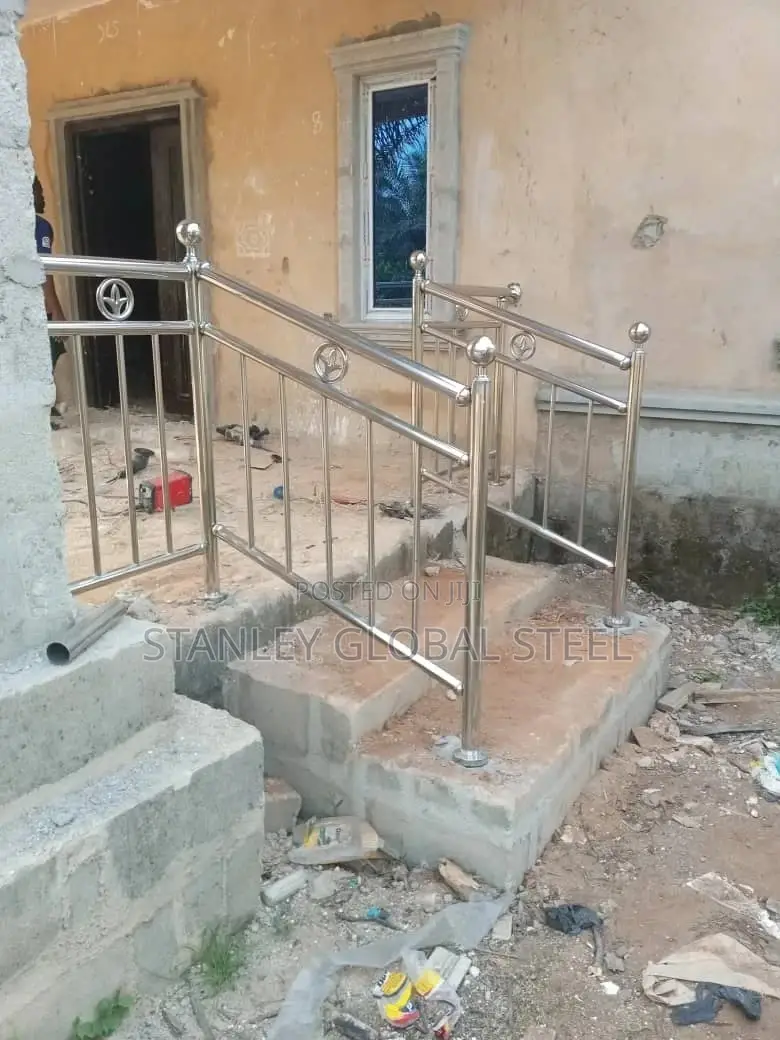 Stainless Rails Simple Design