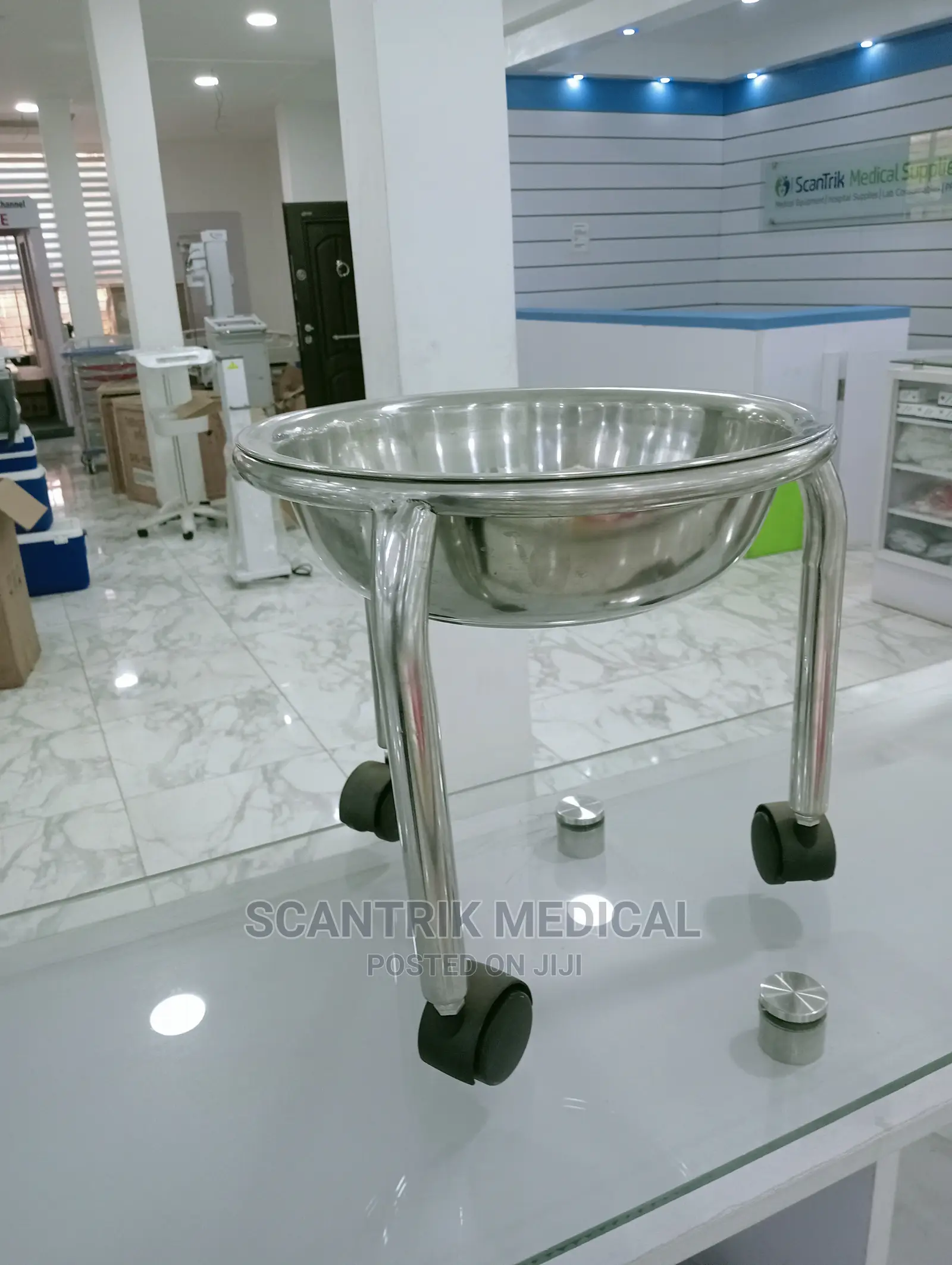 Quality Kick Bucket, for Hospital and Clinic