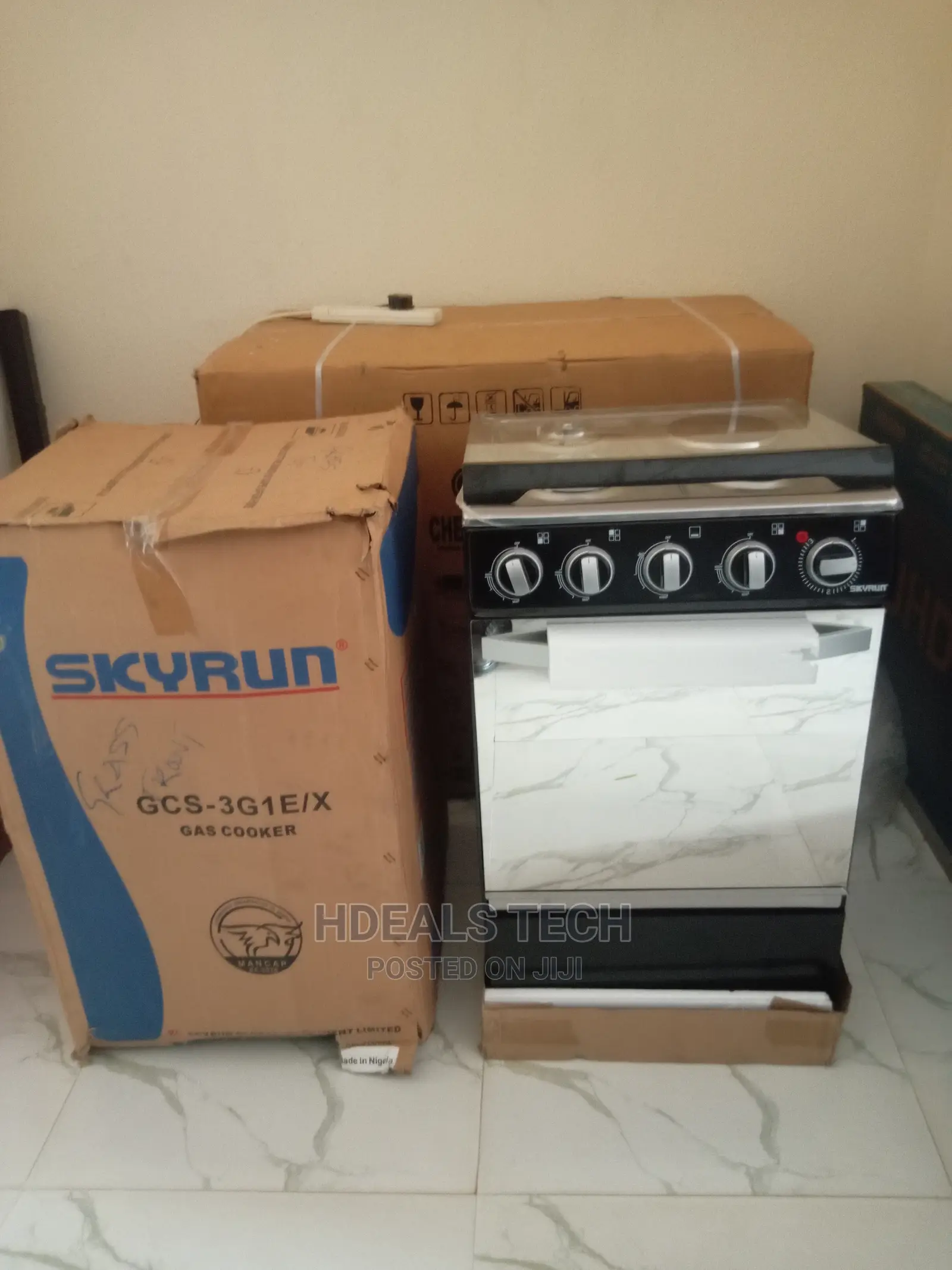 Brand New Skyrun 50x20mm Electric/Gas Cooker, GCS-3G1E/X.
