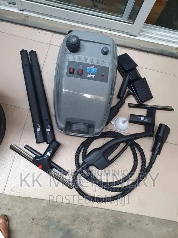 This Is Electric Steam Machine Mainly Used in the Couch