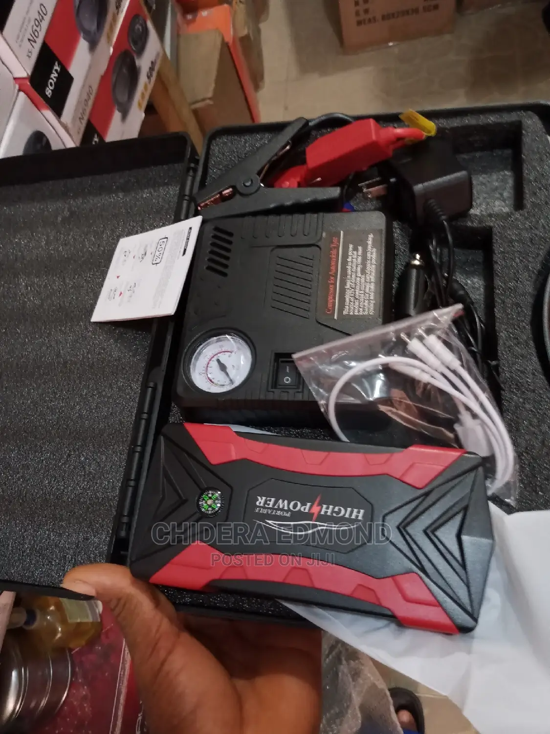 Car Jumpstarter With Tyre Inflector