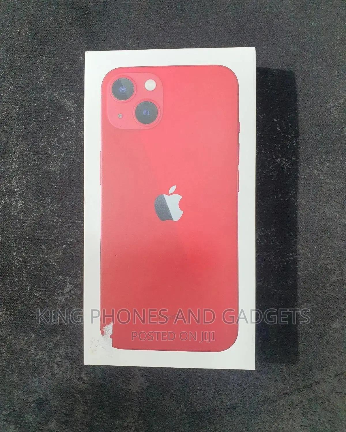 New Apple iPhone 13 128 GB Red