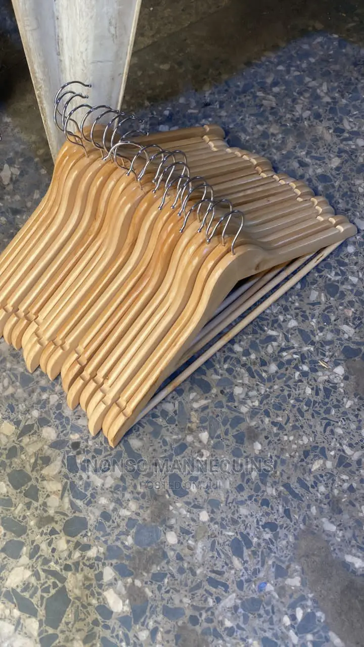 Brand New Neat Sets of Wooden Clothes Hangers