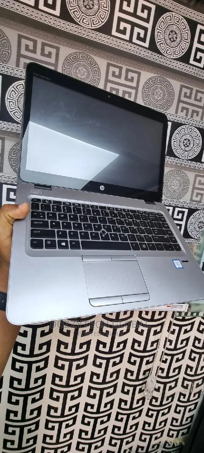 Laptop HP EliteBook 840 G3 8GB Intel Core I5 SSD 256GB