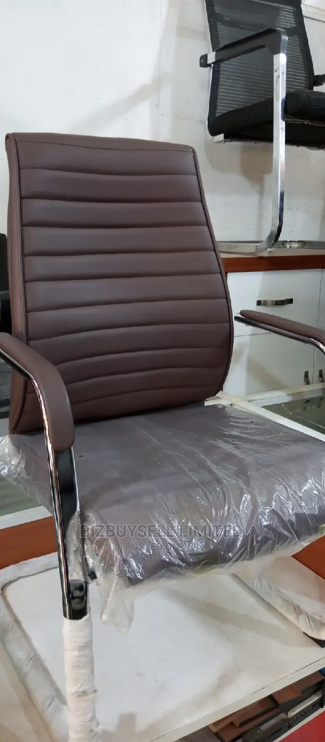 Senior Executive Office Visitors Chair With Armrest.