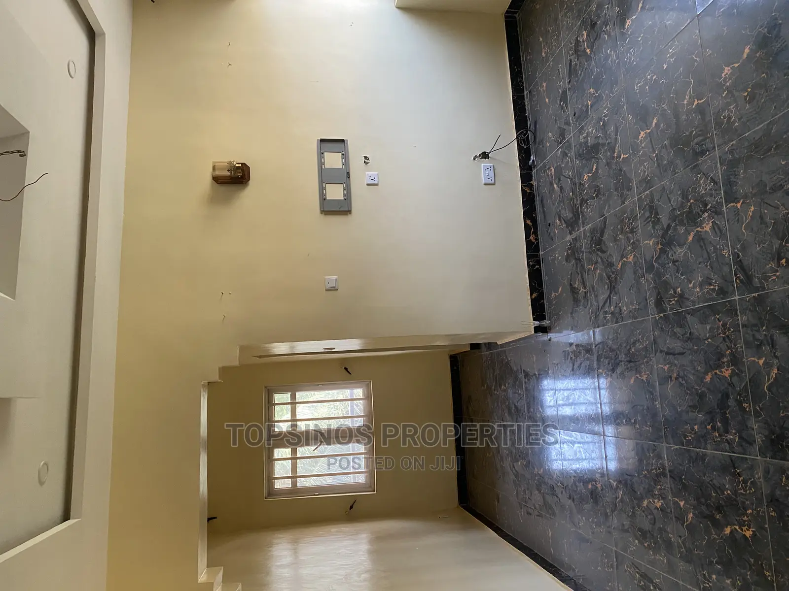 2bdrm Block of Flats in Dawaki for rent