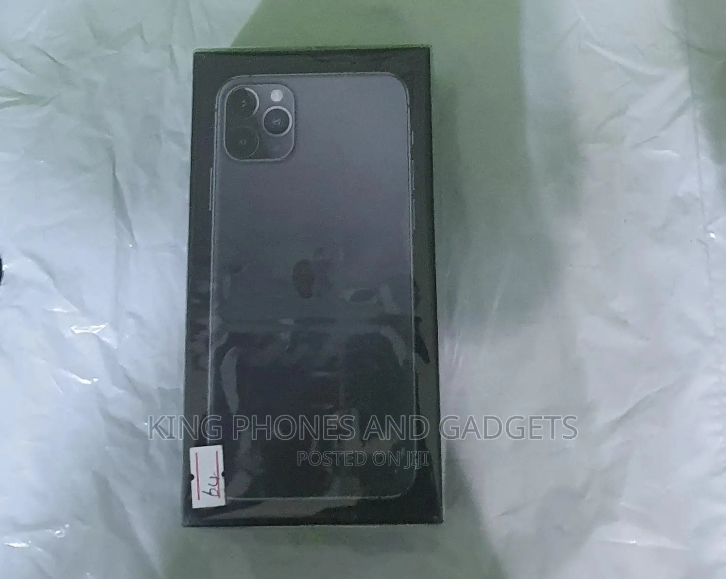 New Apple iPhone 11 Pro Max 64 GB Gray