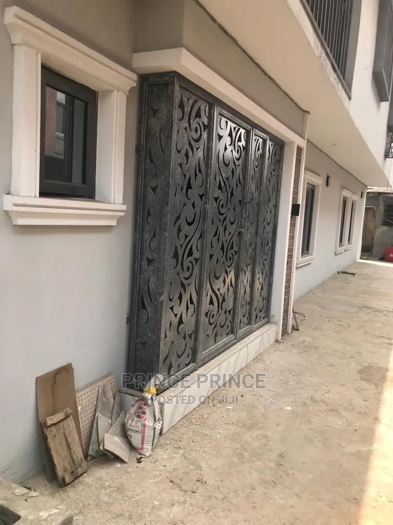 Furnished 3bdrm Block of Flats in Aguda, Surulere for rent