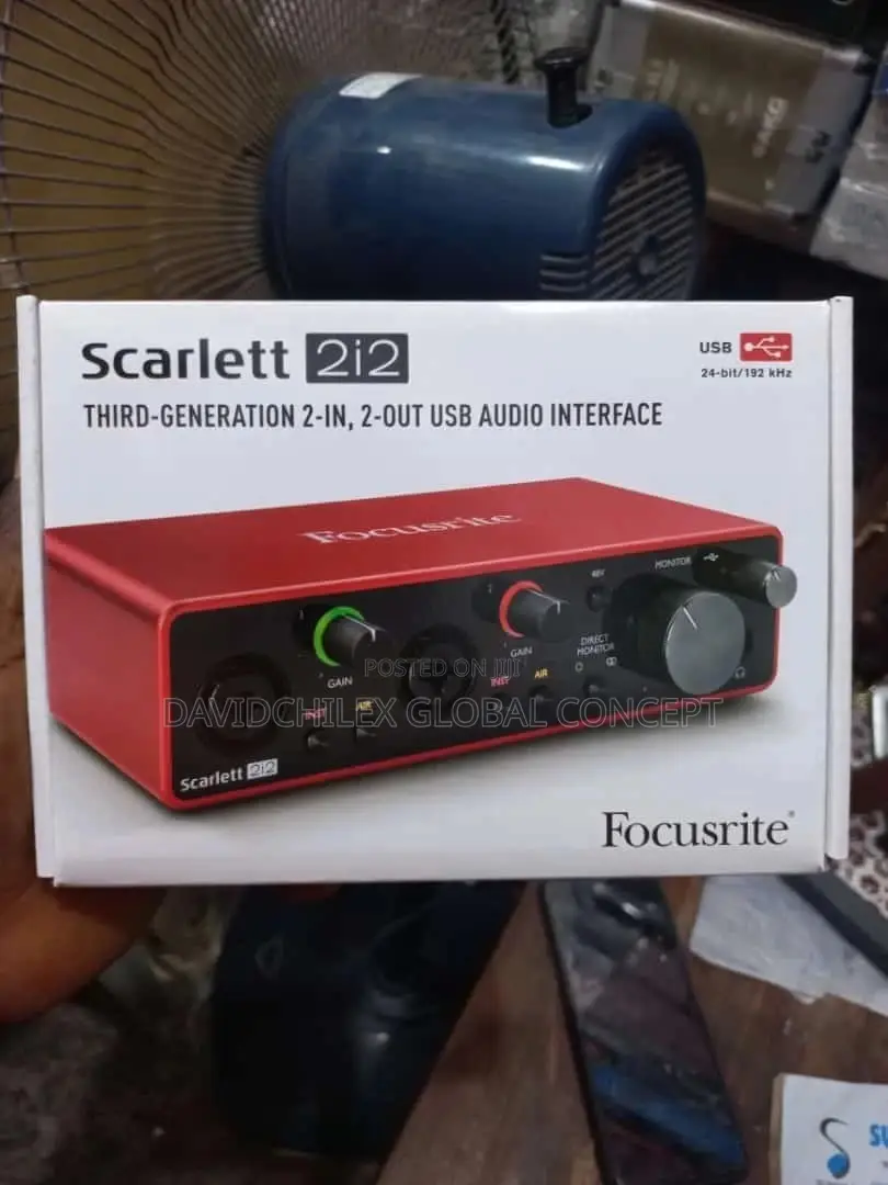 Focusrite Scarlett 2I2