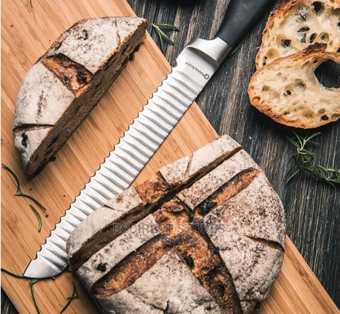 GROOVETECH Dexam Classic 20cm/8" Black Handle Bread Knife