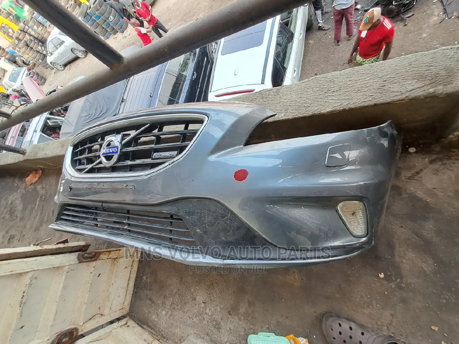 2013 Volvo V40 Front Bumper