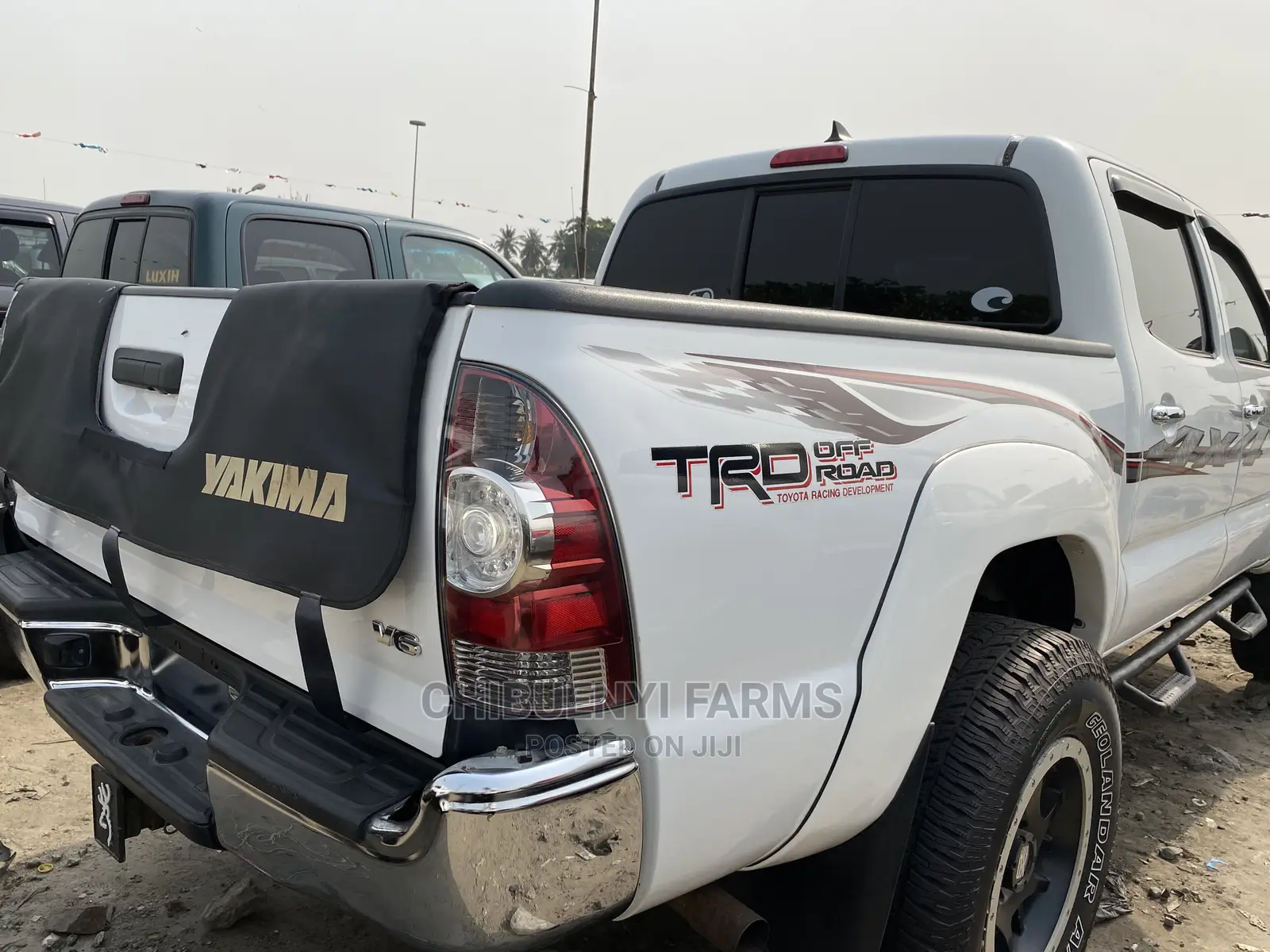 Toyota Tacoma 2012 White