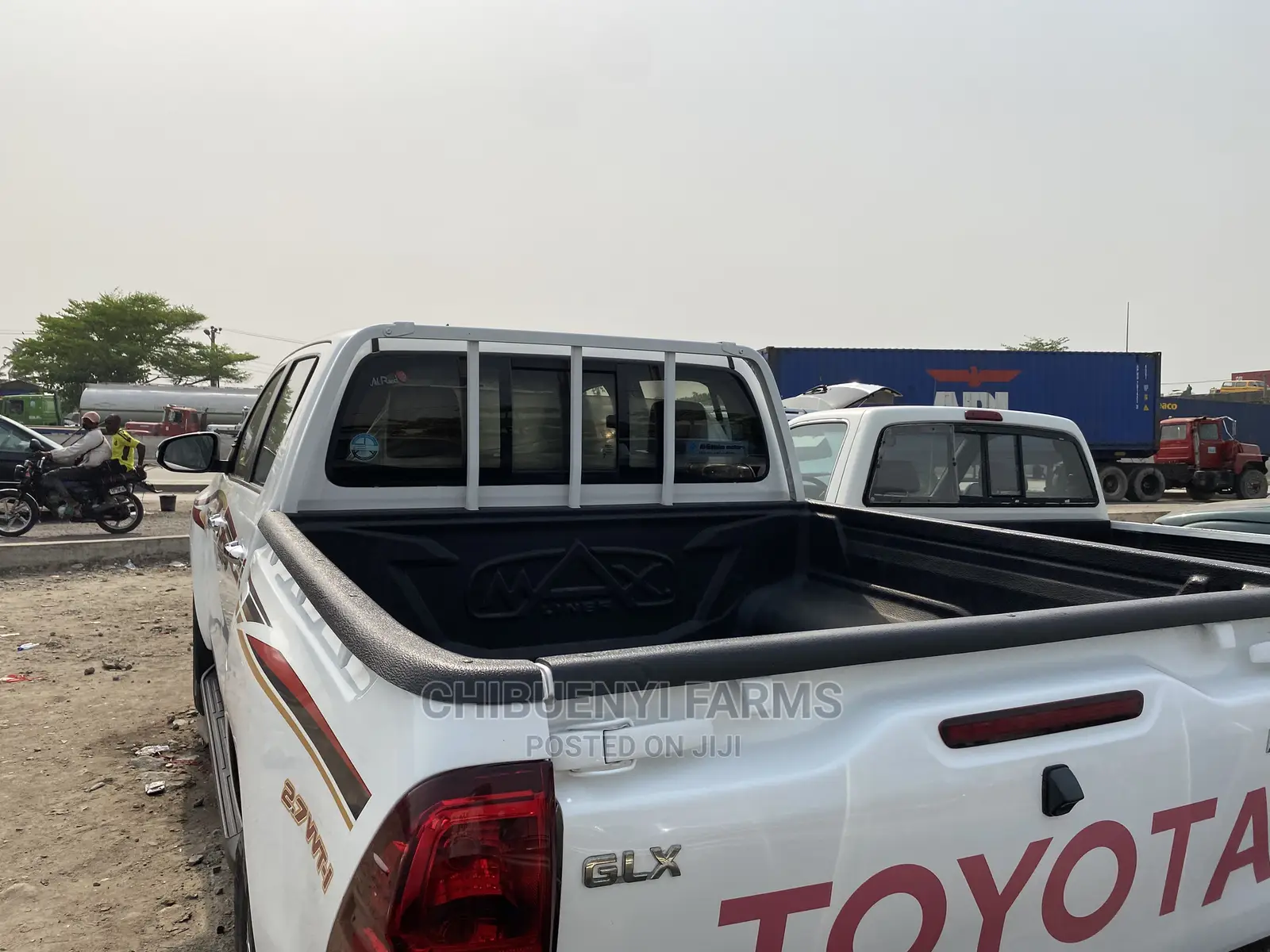Toyota Hilux SR5 4x4 2016 White